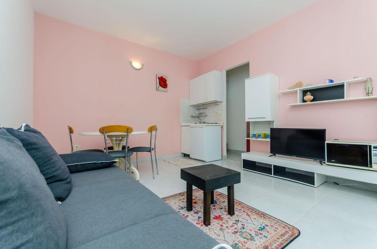 Apartments Zdenka Donji Okrug  Eksteriør billede