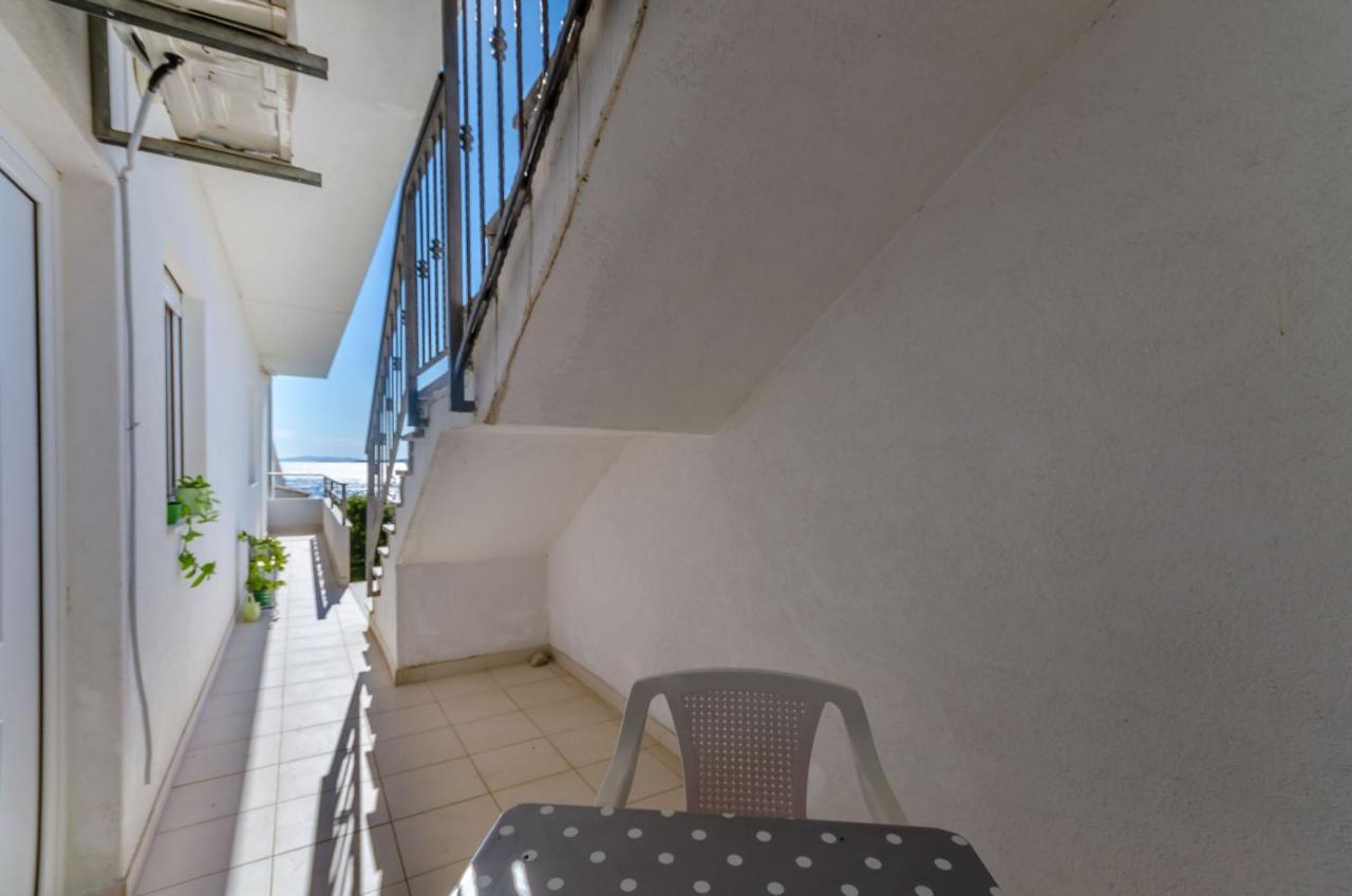 Apartments Zdenka Donji Okrug  Eksteriør billede
