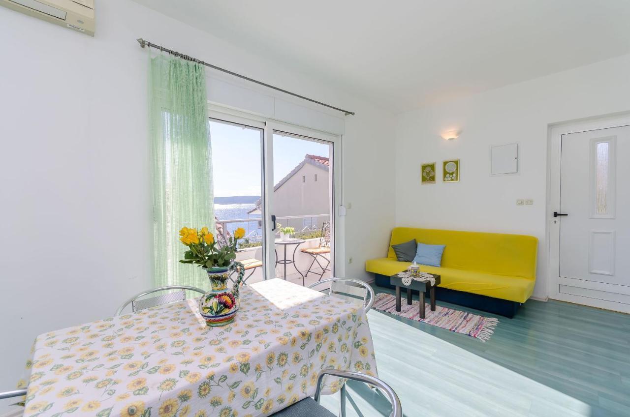 Apartments Zdenka Donji Okrug  Eksteriør billede